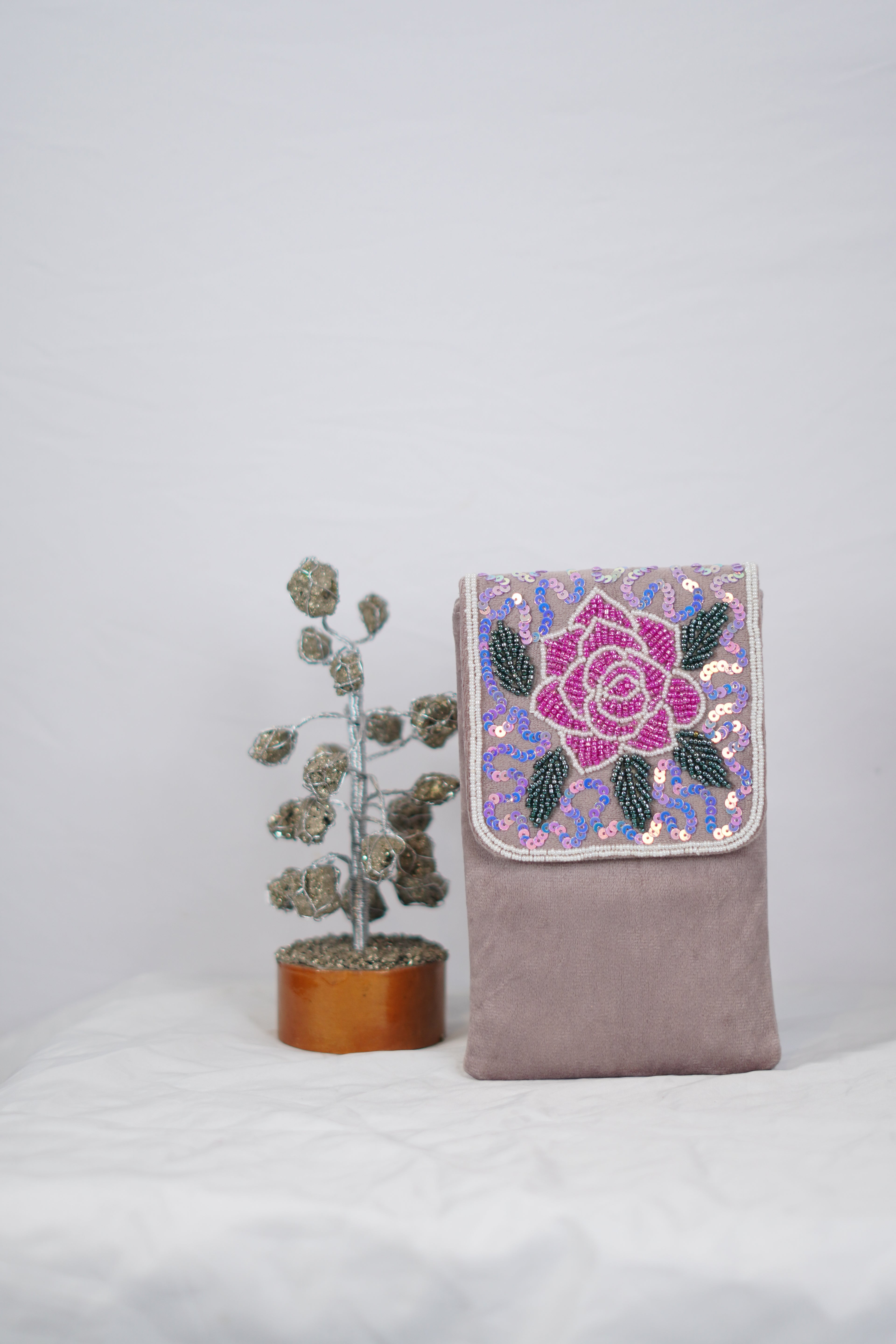Floral Velvet Mobile Pouch