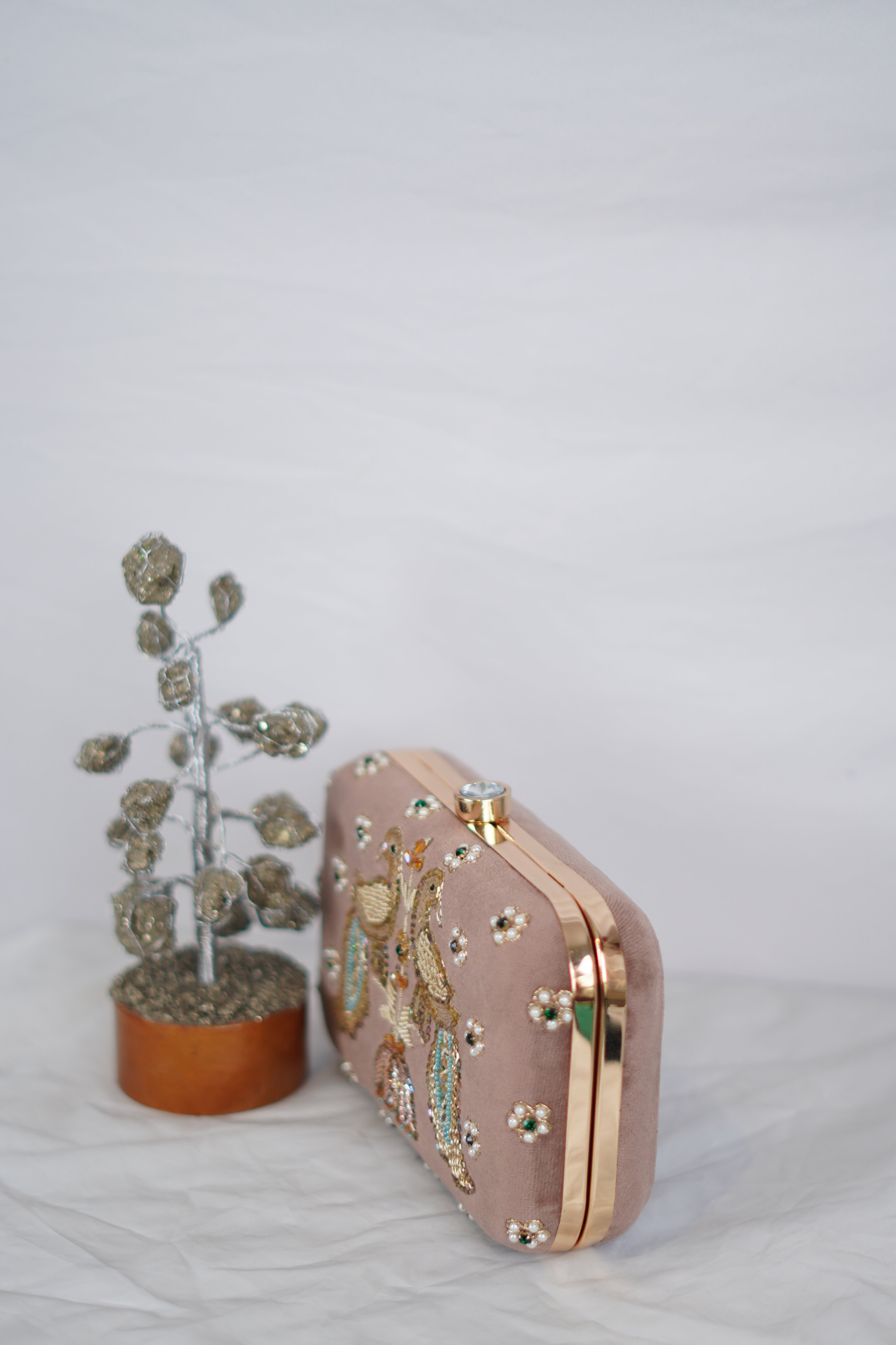 Peacock Pearl clutch