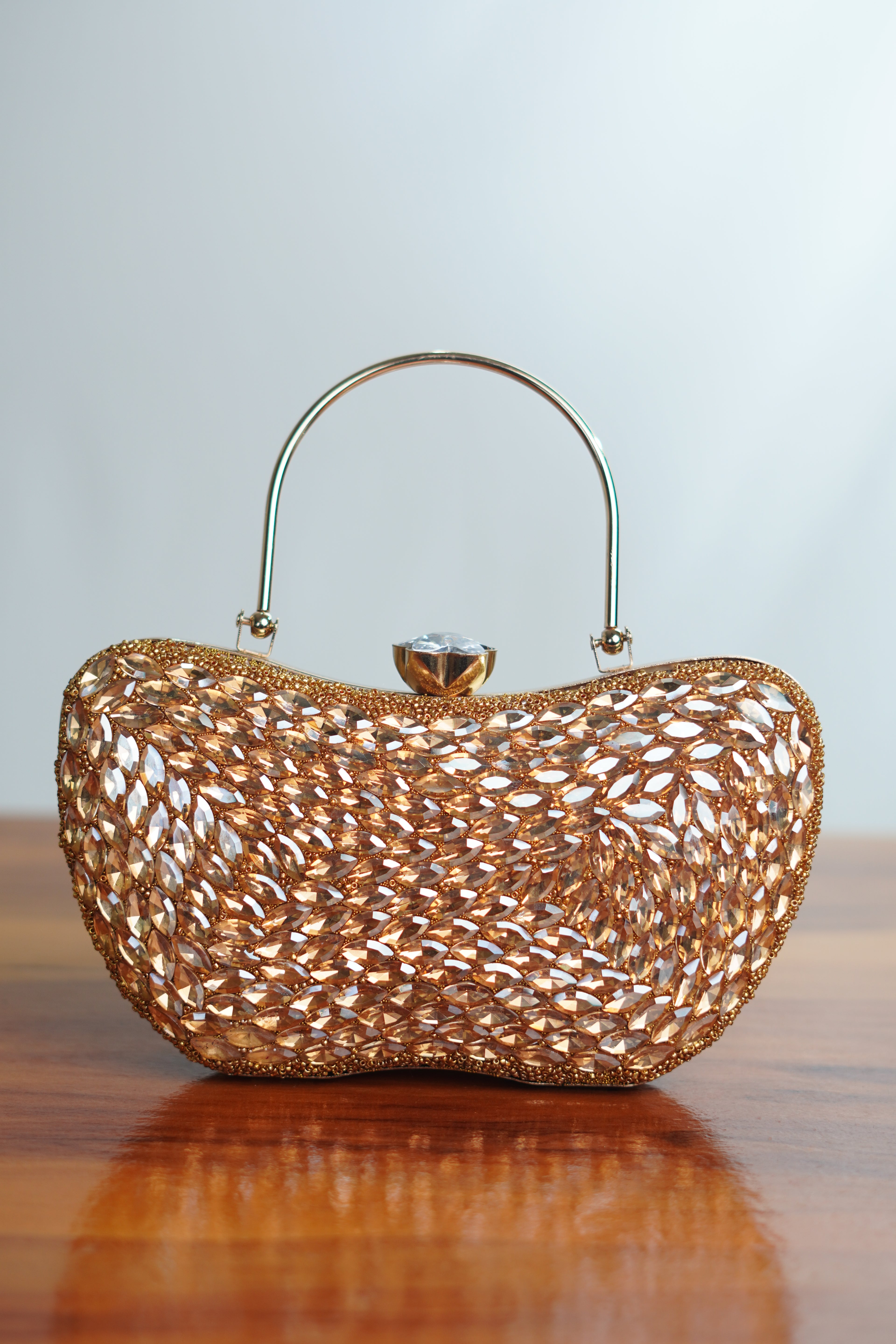 Crystal studed clutch, gold