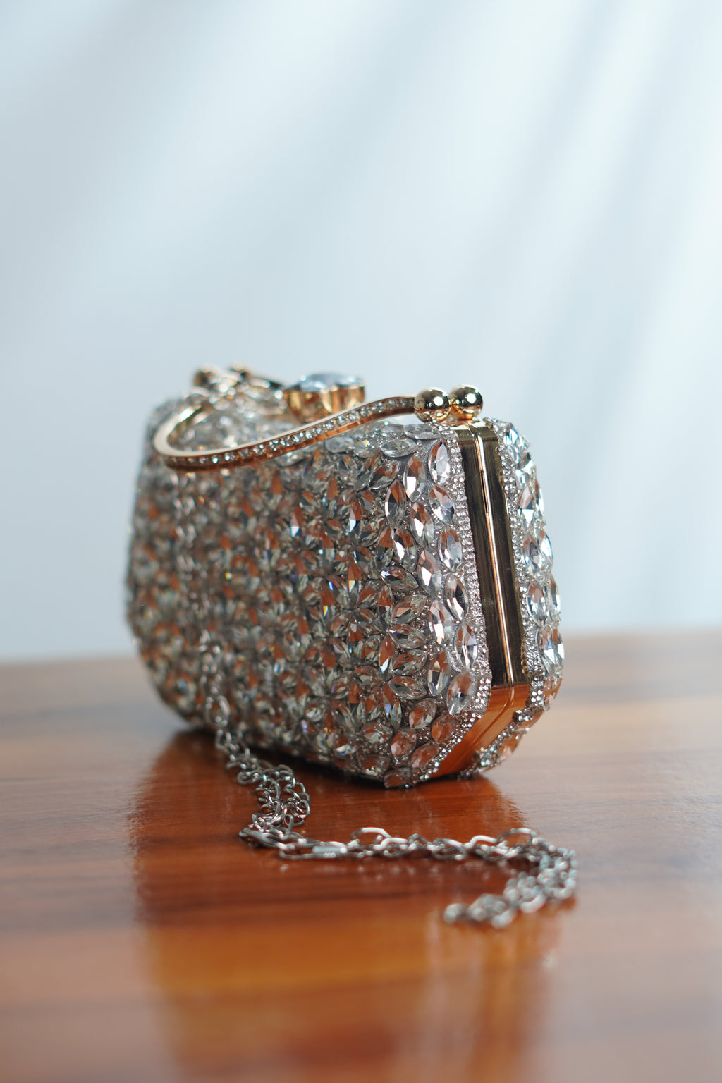 Crystal studed clutch, silver