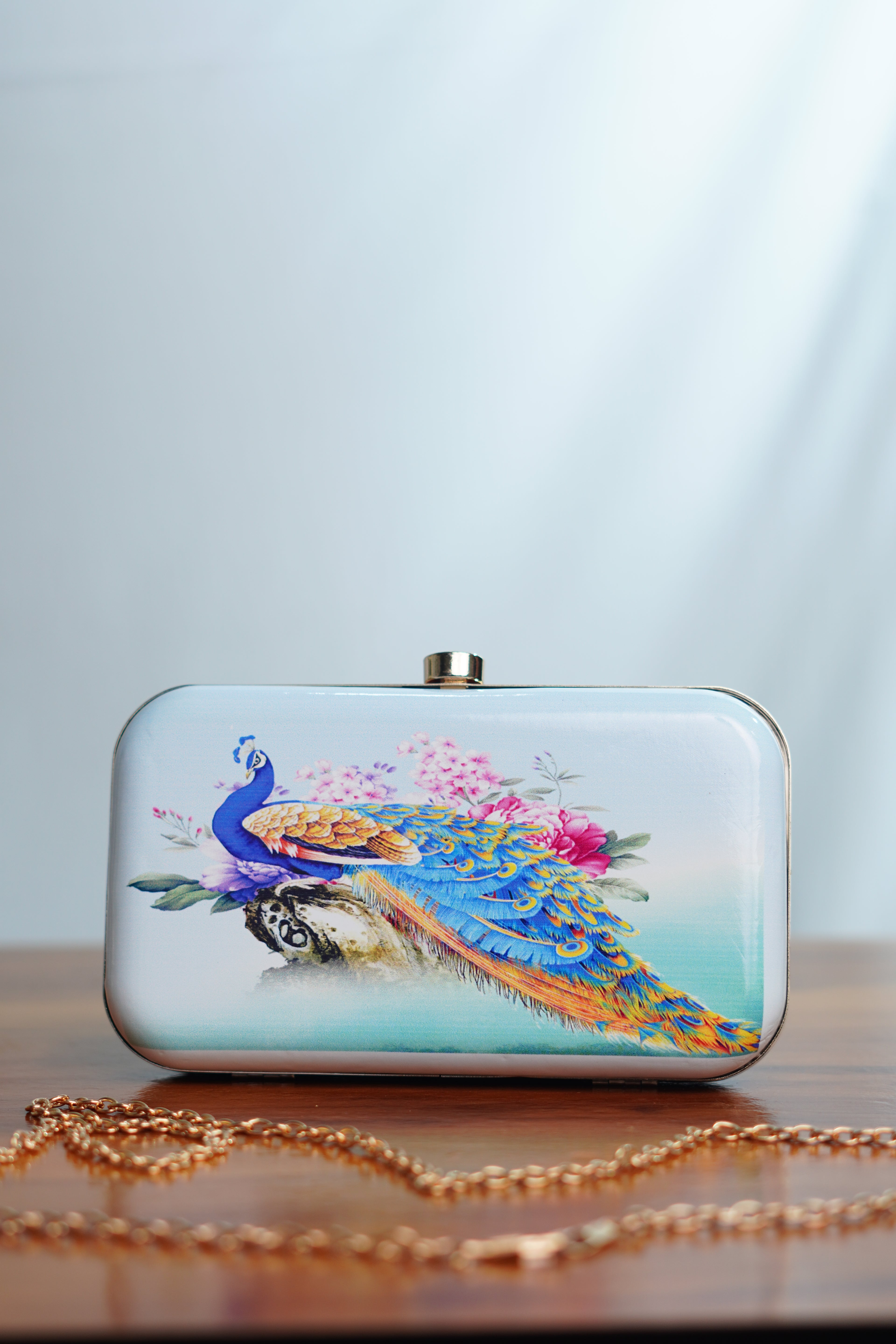 Peacock print casual clutch