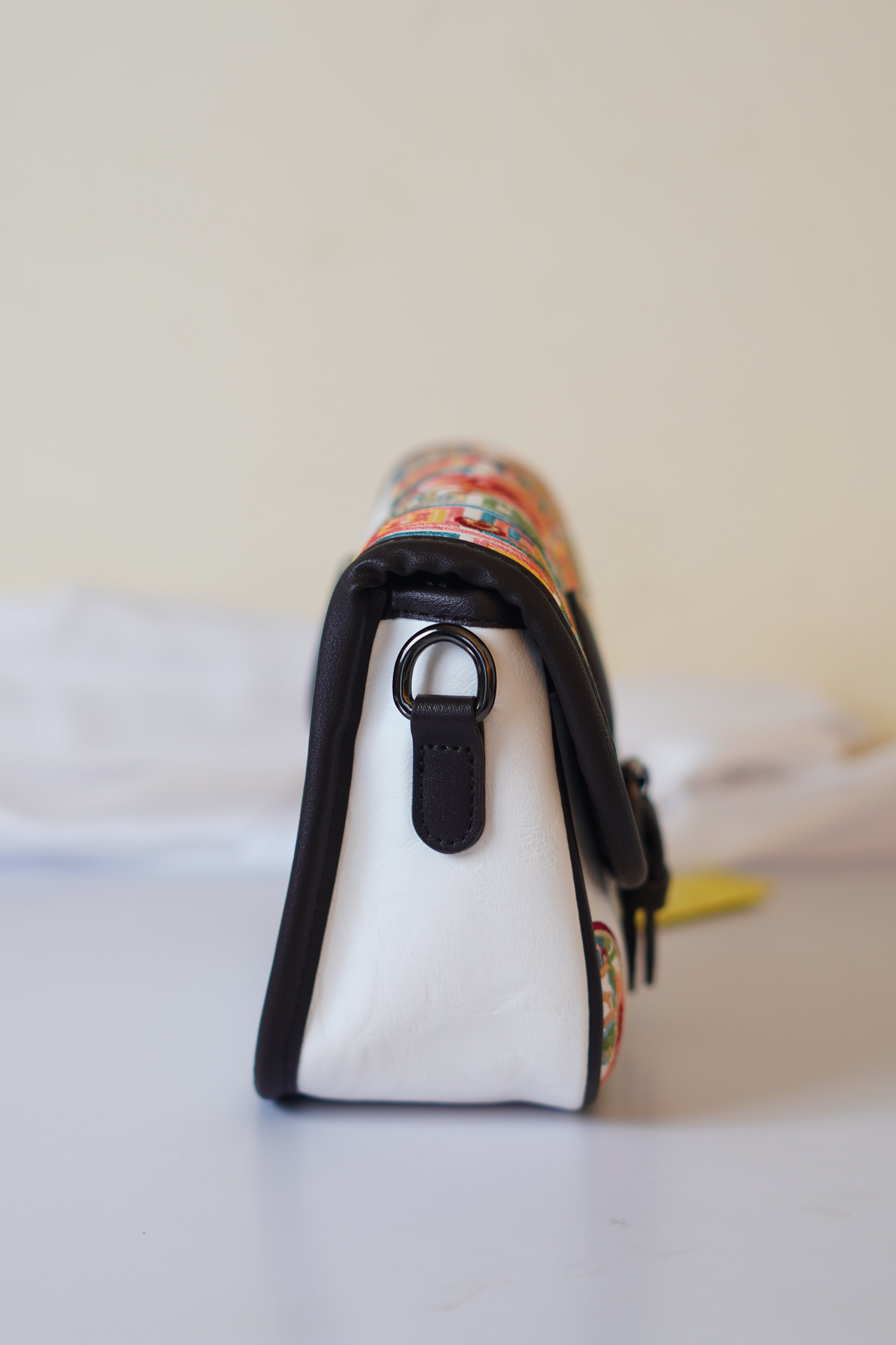 Embroidered Sling bag, White